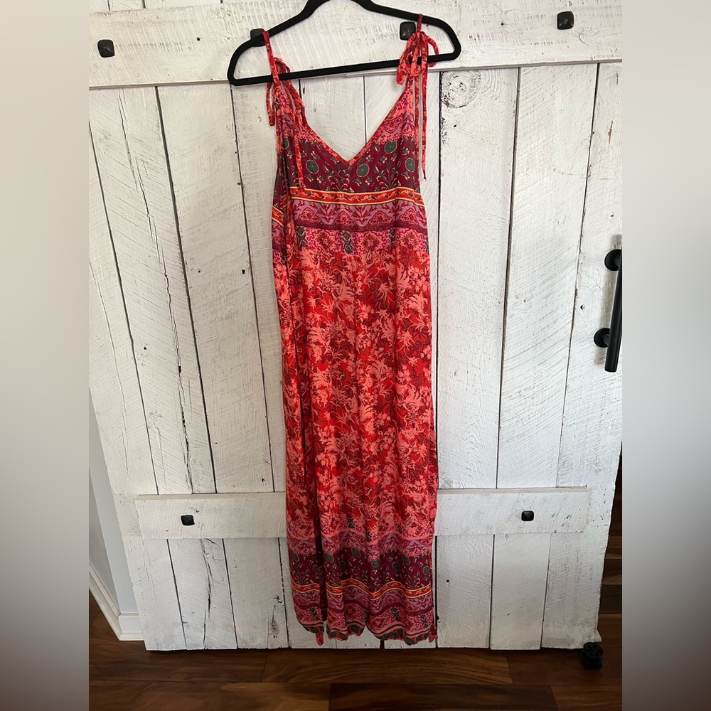 Free People Leona Jumpsuit size Medium.  LIKE NEW. Worn twice.